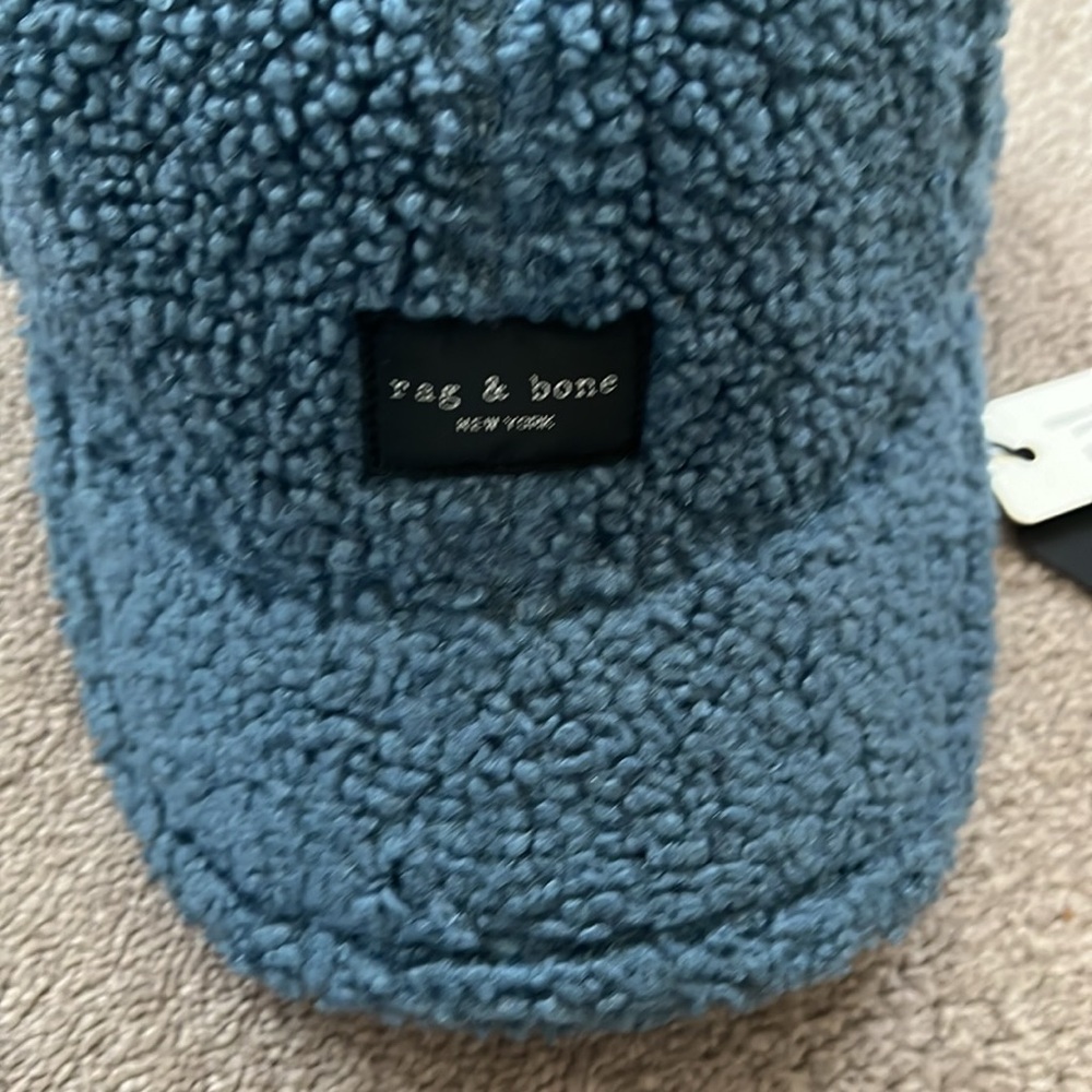 rag & bone

Addison Baseball Cap - Picture 2 of 6